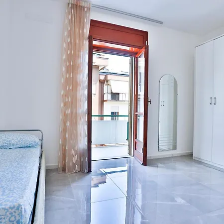 Guesthost - Casa Andy Apartment *